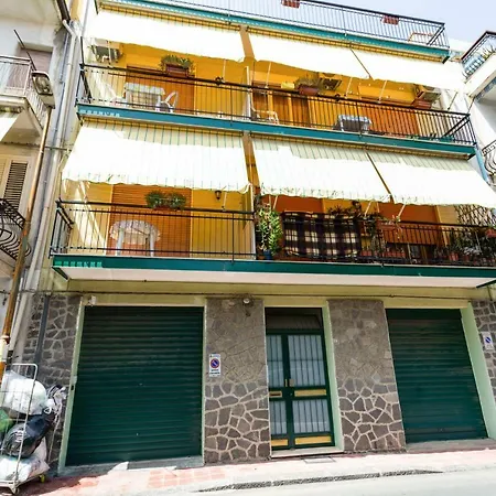 Daire Casa Civetta Giardini Naxos